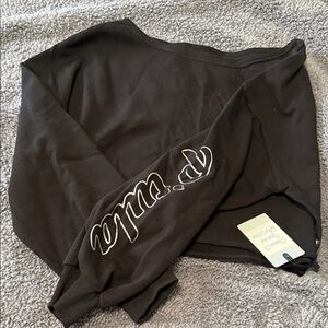 P'tula Black Crop Top